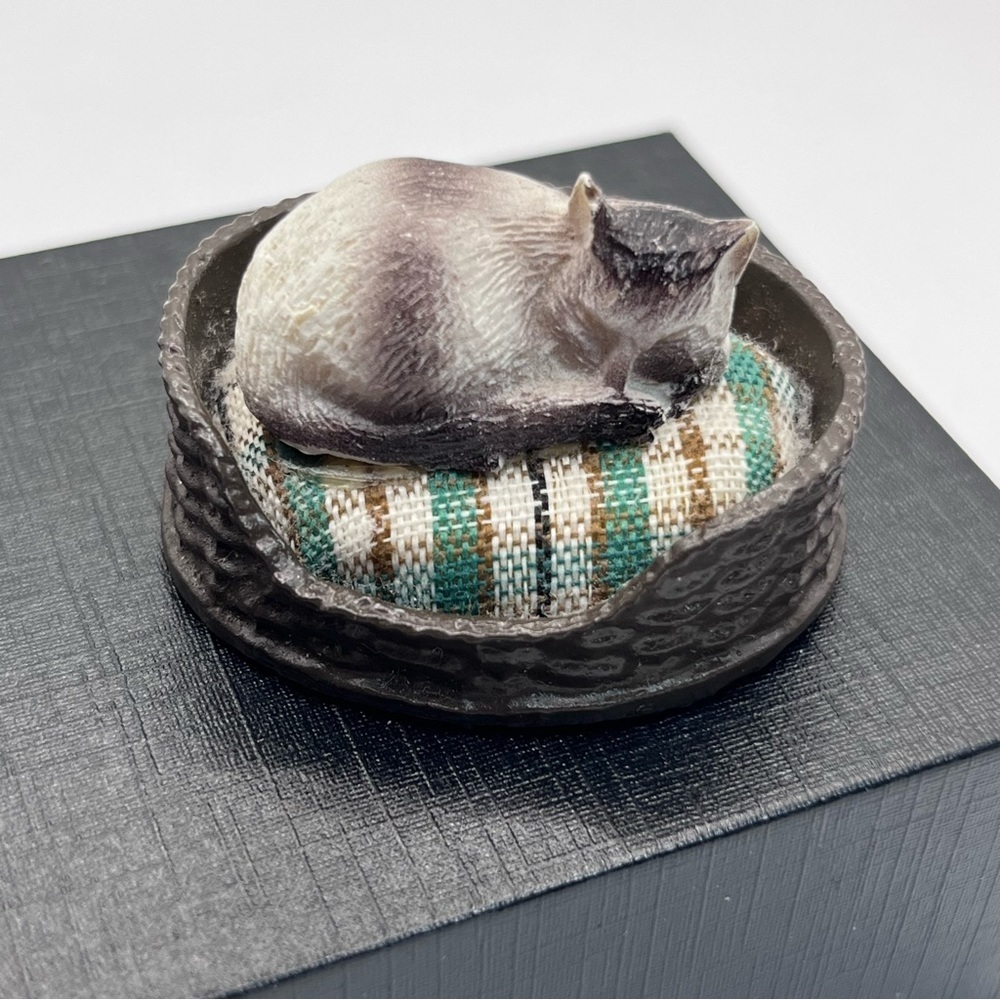 Dollhouse Miniature Sleeping Cat in Pet Bed